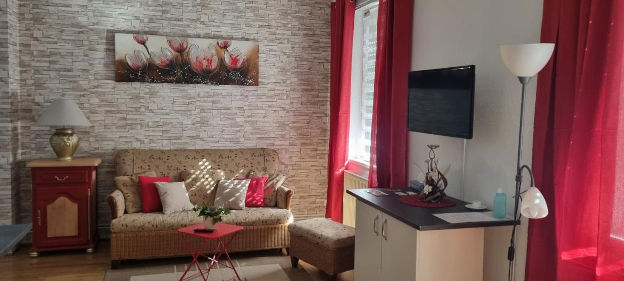 Appartement Meuble Romain Niederbronn-les-Bains Eksteriør billede